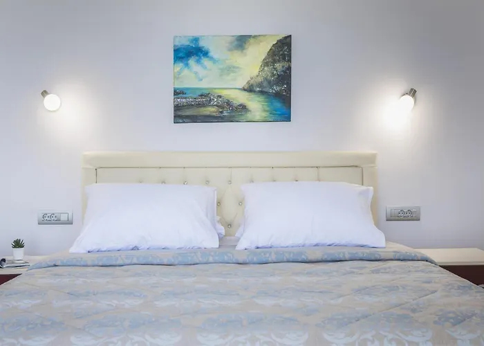 Paige By Select * Trapezaki (Kefalonia)