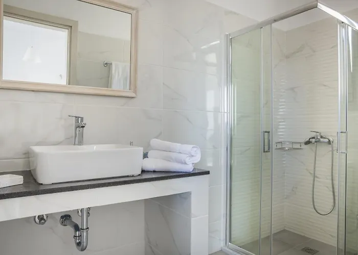 Paige By Select Villa *